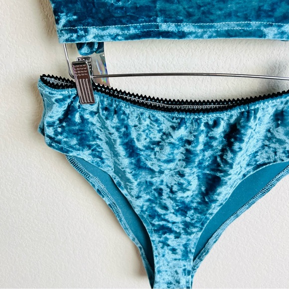 NWT Teal & Black Crushed Velvet Bow Longline Cami & Panty Sleep Lingerie Set - Picture 7 of 9